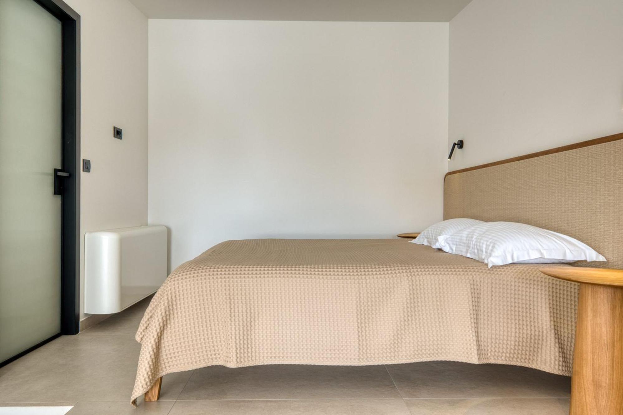 Anima Deluxe Suites Нафплион Экстерьер фото
