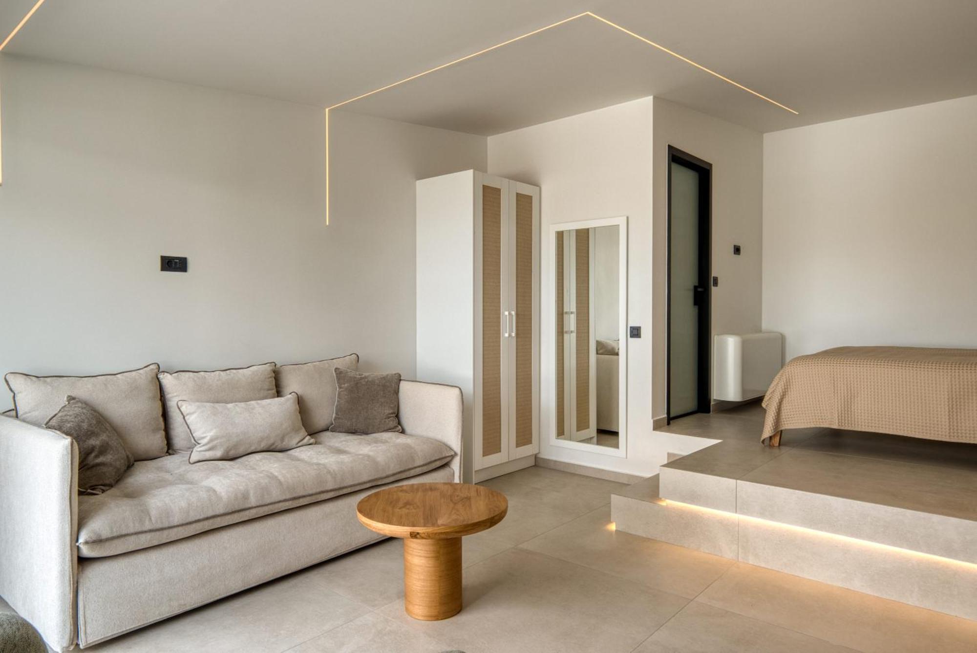 Anima Deluxe Suites Нафплион Экстерьер фото
